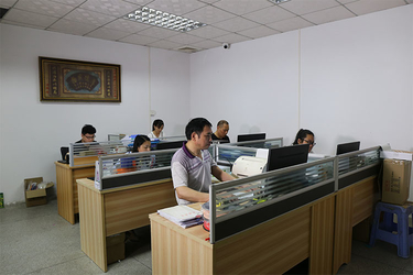 चीन Dongguan Dezhijian Plastic Electronic Ltd